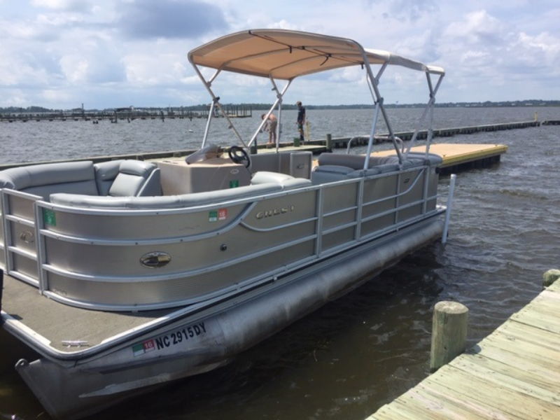 TUBING BOAT CHARTER OBX PONTOON MAN